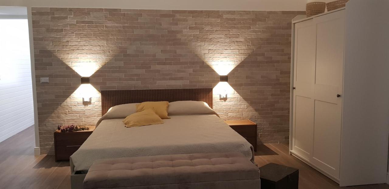 Casa Rosamari - Su Lago Di Posta Fibreno, Appartamento Con Camino Exteriör bild